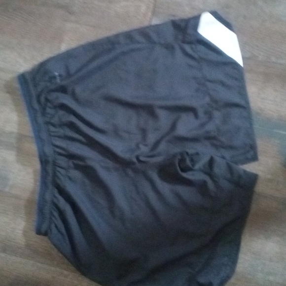 NFL NIKE Indianapolis Colts Mens Dri Fit elastic waist shorts size 34 inch waist - Picture 2 of 4